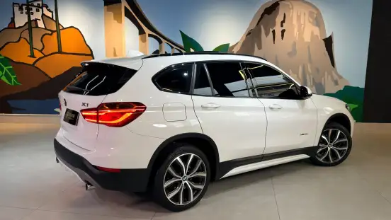BMW-X1-2016