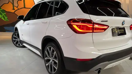 BMW-X1-2016