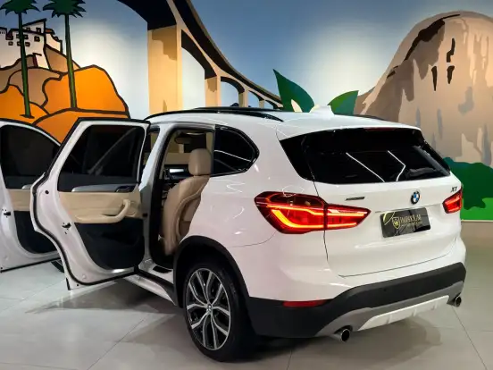 BMW-X1-2.0 16V TURBO ACTIVEFLEX XDRIVE25I SPORT 4P AUTOMÁTICO BMW-X1-2016