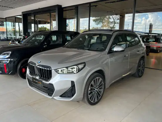 BMW-X1-2024