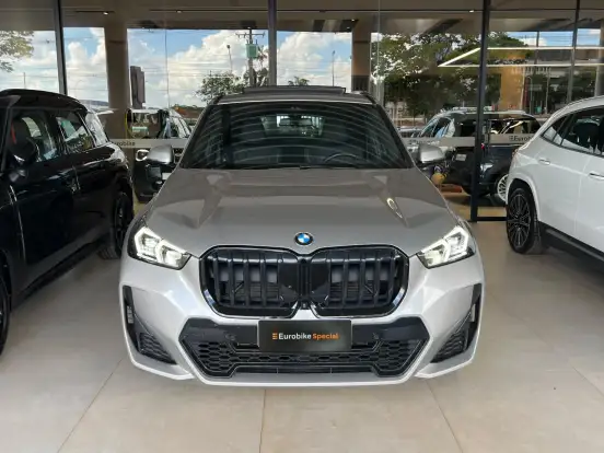 BMW-X1-2024