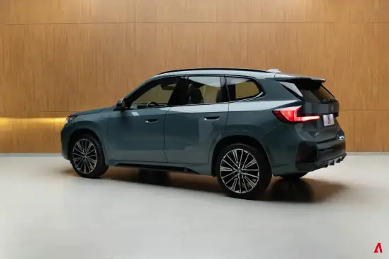 BMW-X1-2024