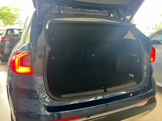 BMW-X1-2023