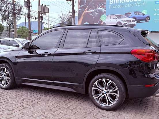 BMW-X1-2.0 16V TURBO ACTIVEFLEX SDRIVE20I 4P AUTOMÁTICO BMW-X1-2018