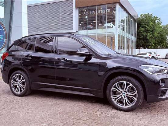 BMW-X1-2.0 16V TURBO ACTIVEFLEX SDRIVE20I 4P AUTOMÁTICO BMW-X1-2018