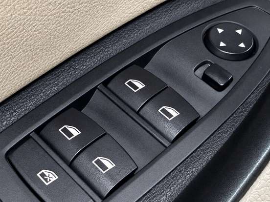 BMW-X1-2.0 16V TURBO ACTIVEFLEX SDRIVE20I 4P AUTOMÁTICO BMW-X1-2018