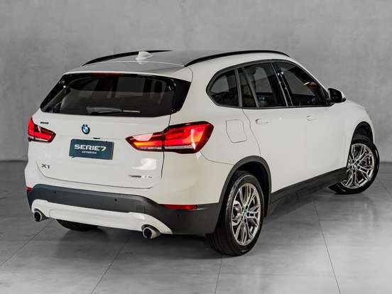 BMW-X1-2.0 16V TURBO ACTIVEFLEX SDRIVE20I 4P AUTOMÁTICO BMW-X1-2020
