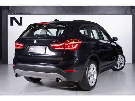 BMW-X1-2017