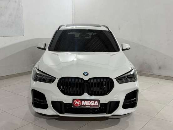 BMW-X1-2022