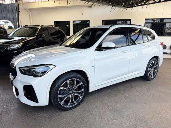 BMW-X1-2022