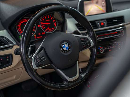 BMW-X1-2.0 16V TURBO ACTIVEFLEX SDRIVE20I X-LINE 4P AUTOMÁTICO BMW-X1-2016