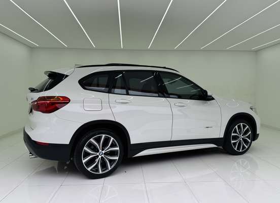 BMW-X1-2017