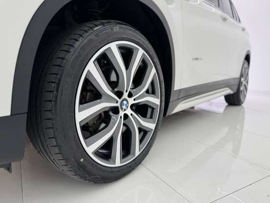 BMW-X1-2.0 16V TURBO ACTIVEFLEX XDRIVE25I SPORT 4P AUTOMÁTICO BMW-X1-2017