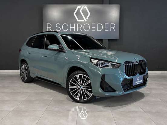 BMW-X1-2025