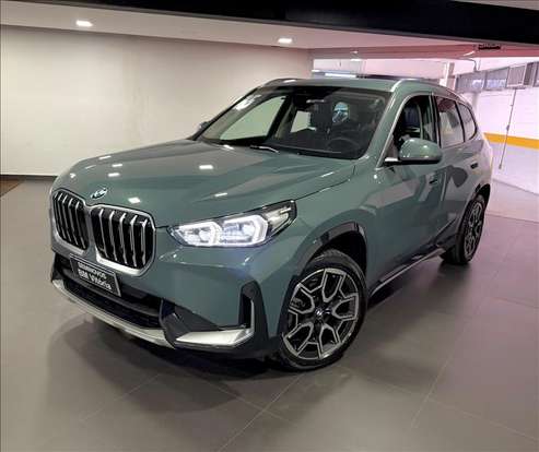 BMW-X1-2024