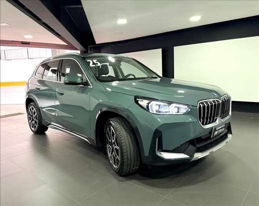 BMW-X1-2024