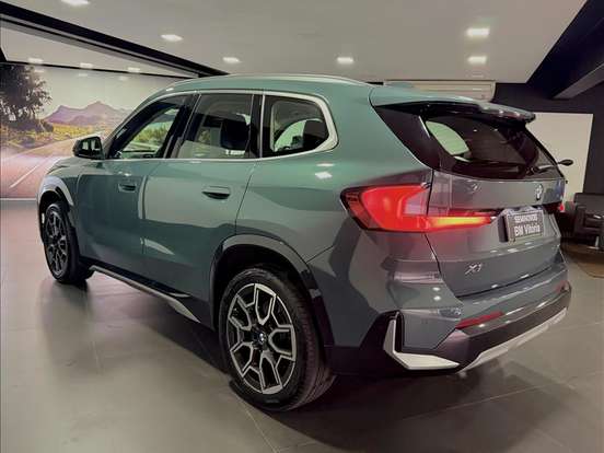 BMW-X1-2.0 16V TURBO GASOLINA SDRIVE20I X-LINE STEPTRONIC BMW-X1-2024