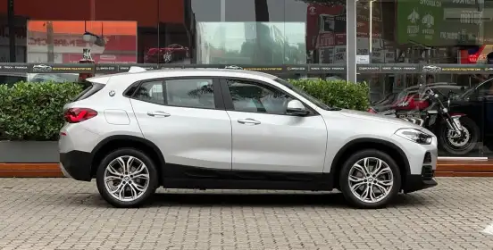 BMW-X2-2021