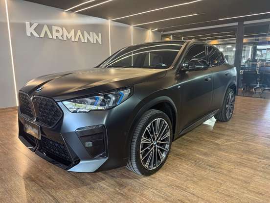 BMW-X2-2024