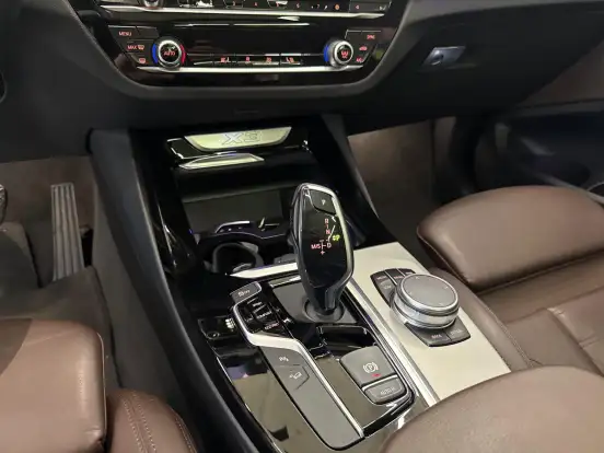 BMW-X3-2019