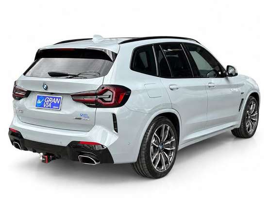 BMW-X3-2021
