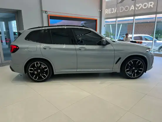 BMW-X3-2023