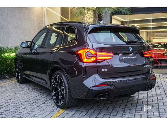 BMW-X3-2022