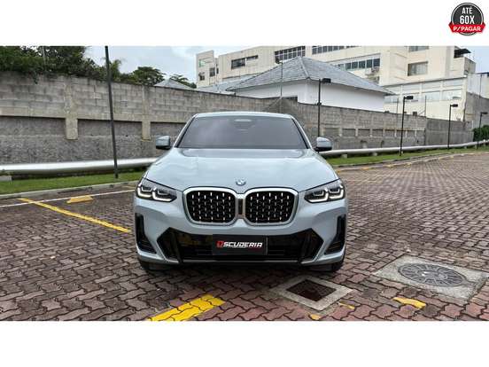 BMW-X4-2025