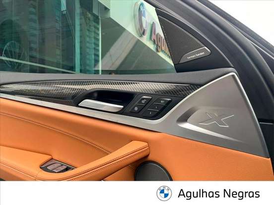 BMW-X4-2024
