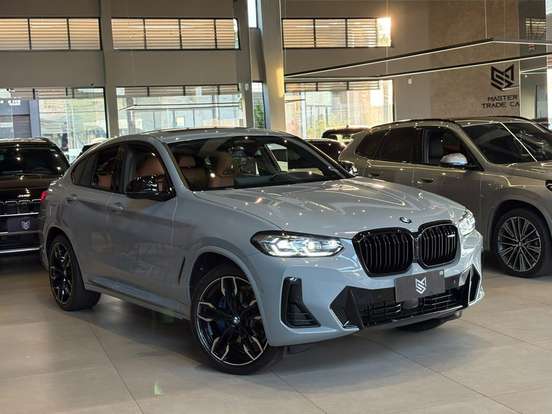BMW-X4-2024