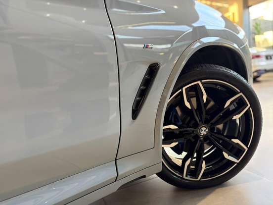 BMW-X4-2024