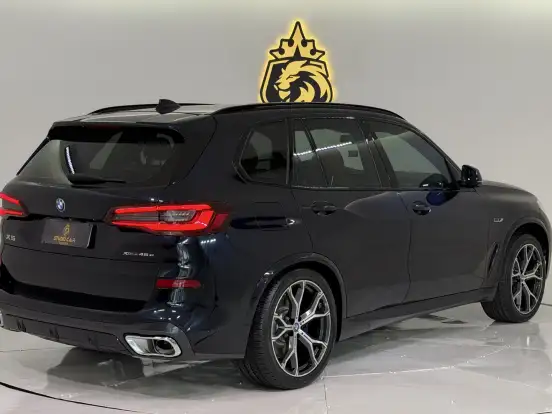 BMW-X5-3.0 I6 TURBO HÍBRIDO XDRIVE45E M SPORT AUTOMÁTICO BMW-X5-2022