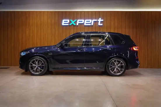 BMW-X5-2022