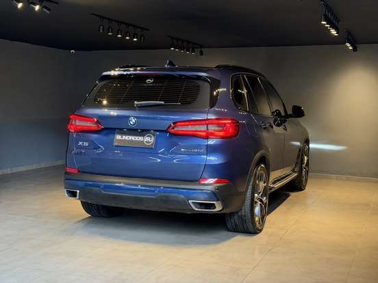 BMW-X5-3.0 4X4 30D I6 TURBO DIESEL 4P AUTOMÁTICO BMW-X5-2018