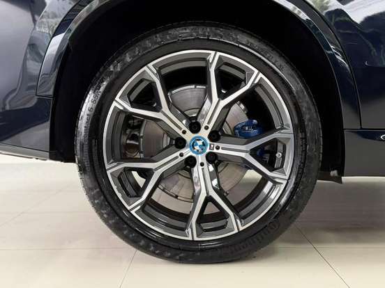 BMW-X5-3.0 I6 TURBO HÍBRIDO XDRIVE50E M SPORT AUTOMÁTICO BMW-X5-2025