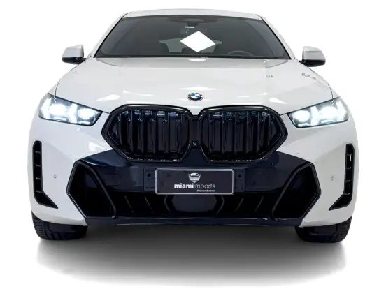 BMW-X6-3.0 TWINPOWER GASOLINA XDRIVE40I M SPORT AUTOMÁTICO BMW-X6-2024