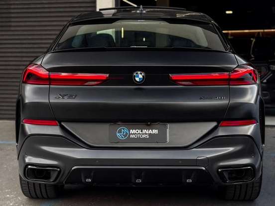 BMW-X6-2022