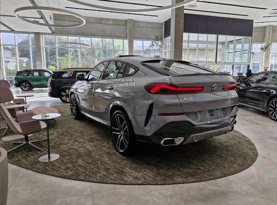BMW-X6-2026