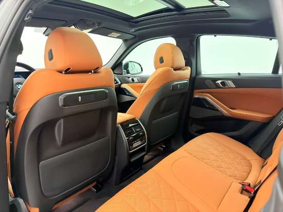 BMW-X6-3.0 TWINPOWER GASOLINA XDRIVE40I M SPORT AUTOMÁTICO BMW-X6-2023