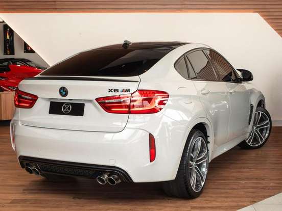 BMW-X6-2018