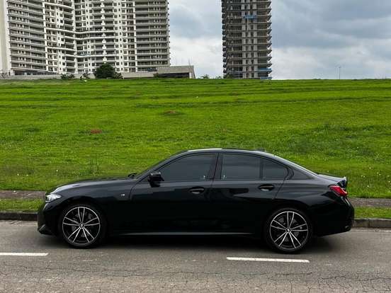 BMW-320i-2.0 16V TURBO FLEX M SPORT AUTOMÁTICO BMW-320i-2024