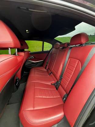 BMW-320i-2024