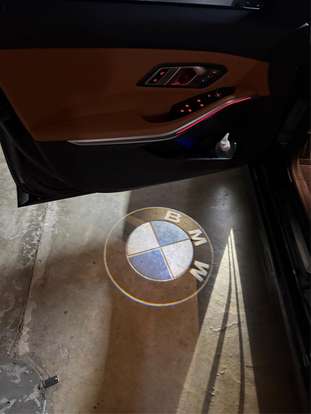 BMW-320i-2022