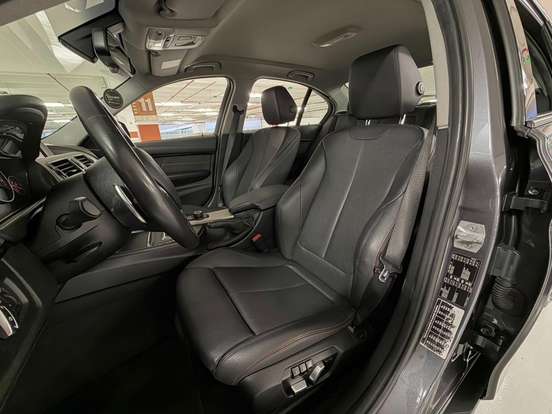 BMW-320i-2.0 SPORT 16V TURBO ACTIVE FLEX 4P AUTOMÁTICO BMW-320i-2018
