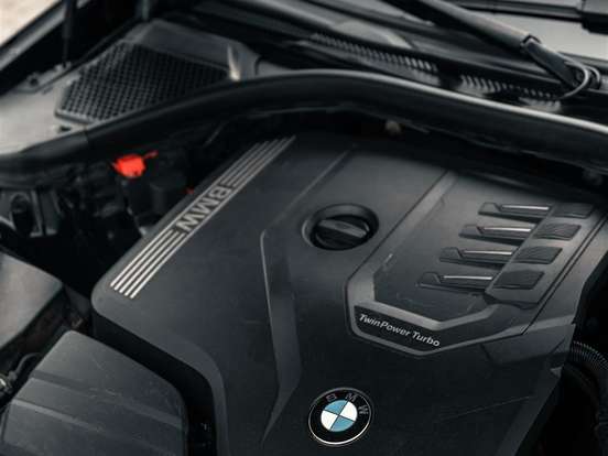 BMW-320i-2.0 16V TURBO GASOLINA SPORT GP AUTOMÁTICO BMW-320i-2019