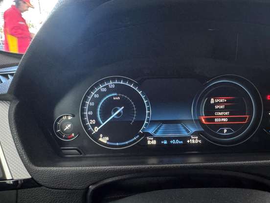 BMW-328i-2018