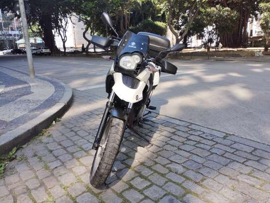 BMW-G 650 GS-2012