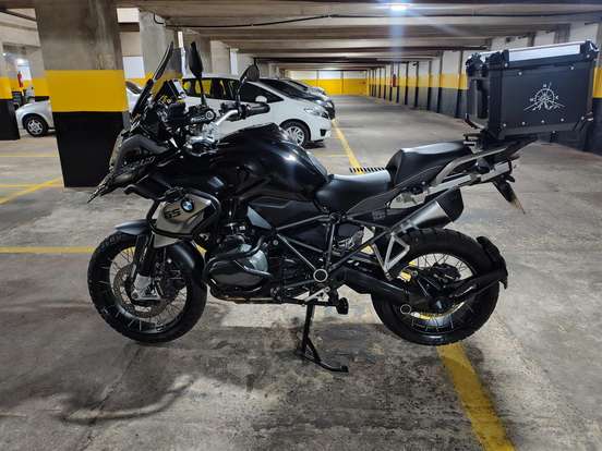 BMW-R 1200 GS TRIPLE BLACK-2016