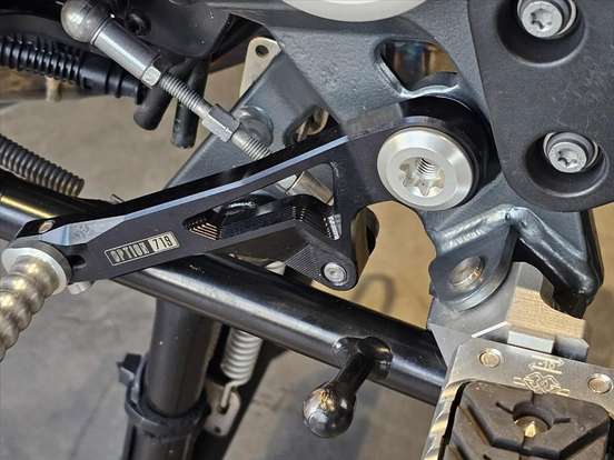 BMW-R 1250 GS PREMIUM TRIPLE BLACK-2022
