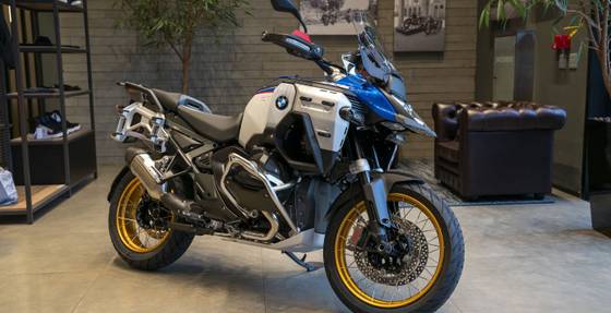 BMW R 1300 GS ADVENTURE TROPHY 